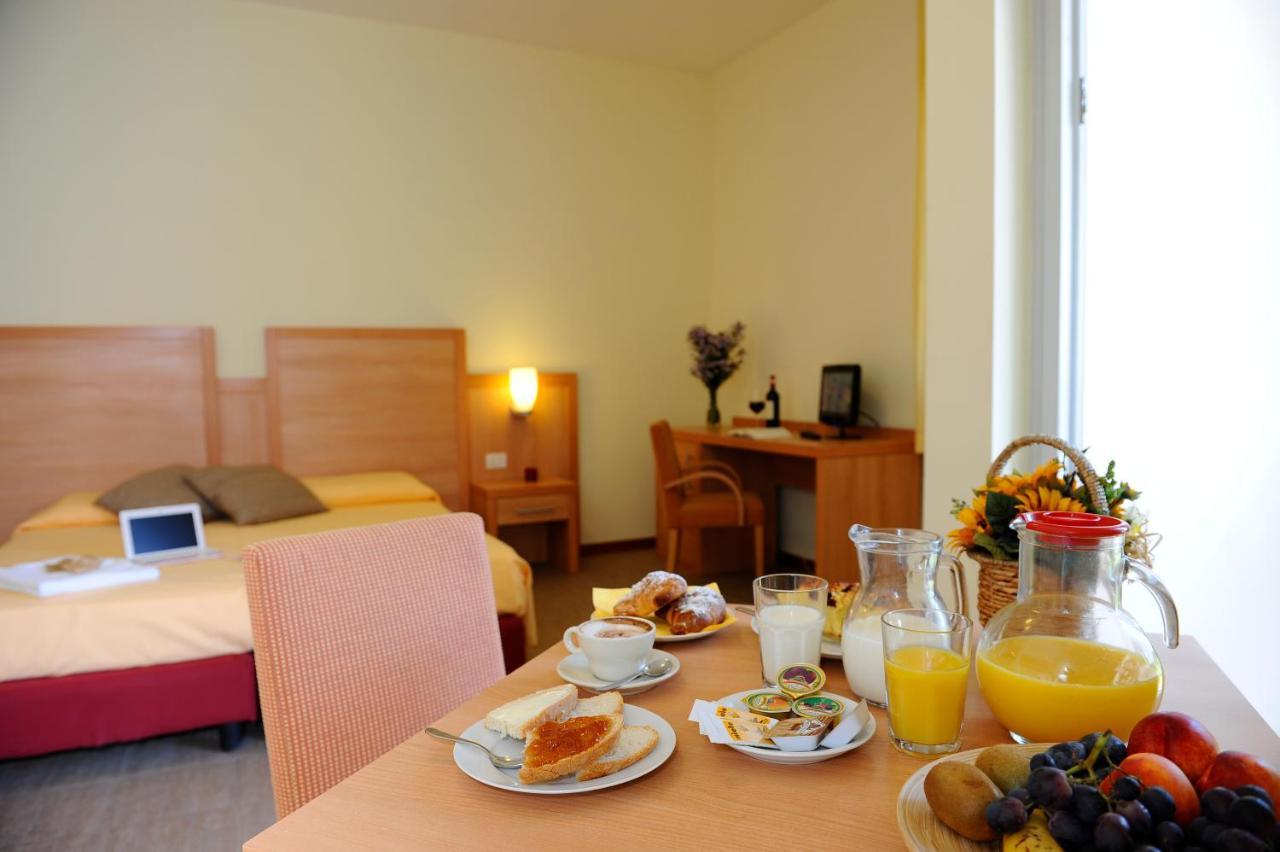 Hotel Foresteria Volterra Extérieur photo