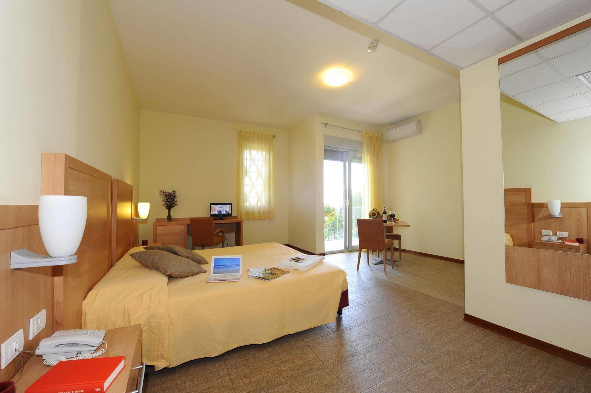 Hotel Foresteria Volterra Extérieur photo